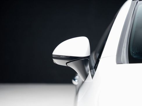 Used 2024 Mercedes-Benz CLE 300 4MATIC Coupe image 15