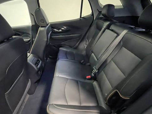 Used 2024 GMC Terrain AT4 AWD/4WD image 14