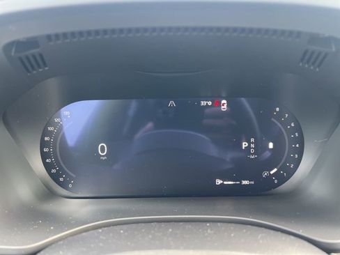 New 2026 Volvo XC60 B5 Plus w/ Protection Package Premier AWD/4WD image 30