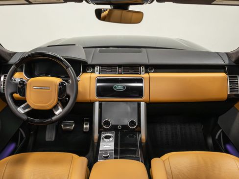 Used 2022 Land Rover Range Rover Autobiography image 6