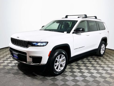 Used 2022 Jeep Grand Cherokee L Limited AWD/4WD image 3