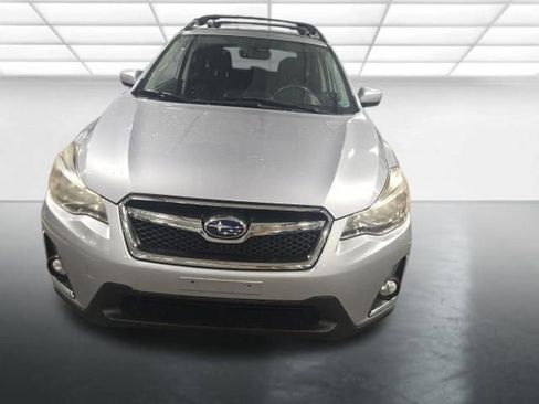 Used 2017 Subaru Crosstrek 2.0i Premium w/ Moonroof Package image 10