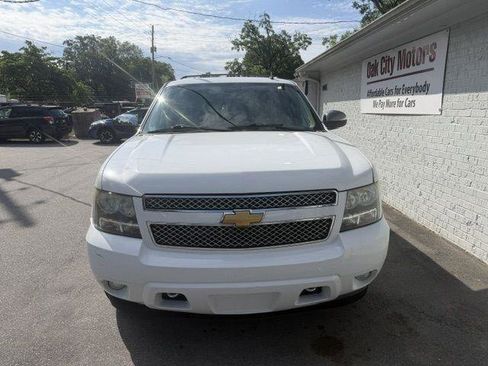 Used 2012 Chevrolet Suburban LT w/ All-Star Edition RWD image 2