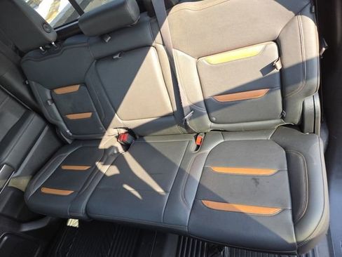 Used 2020 GMC Sierra 1500 AT4 w/ AT4 Premium Package image 32