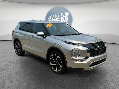 Used 2024 Mitsubishi Outlander SE