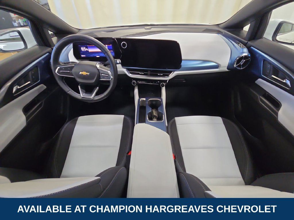 Used 2025 Chevrolet Equinox EV LT w/ Convenience Package AWD/4WD image 27