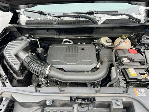 Used 2023 GMC Acadia SLT image 30