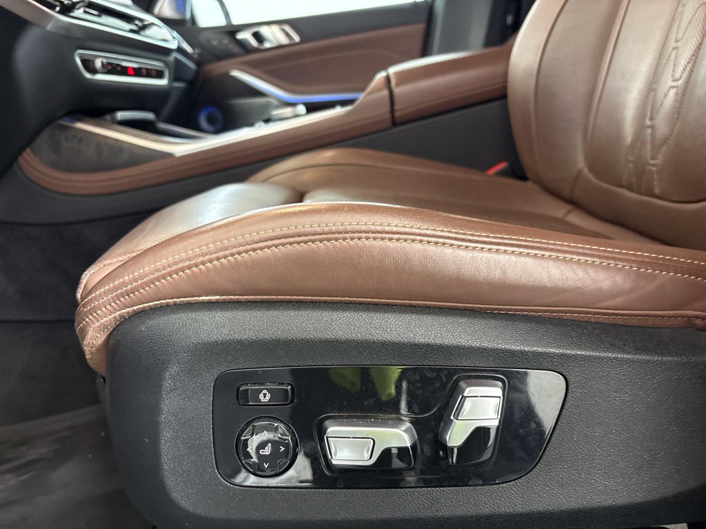 Used 2024 BMW X7 M60i w/ Executive Package AWD/4WD image 28