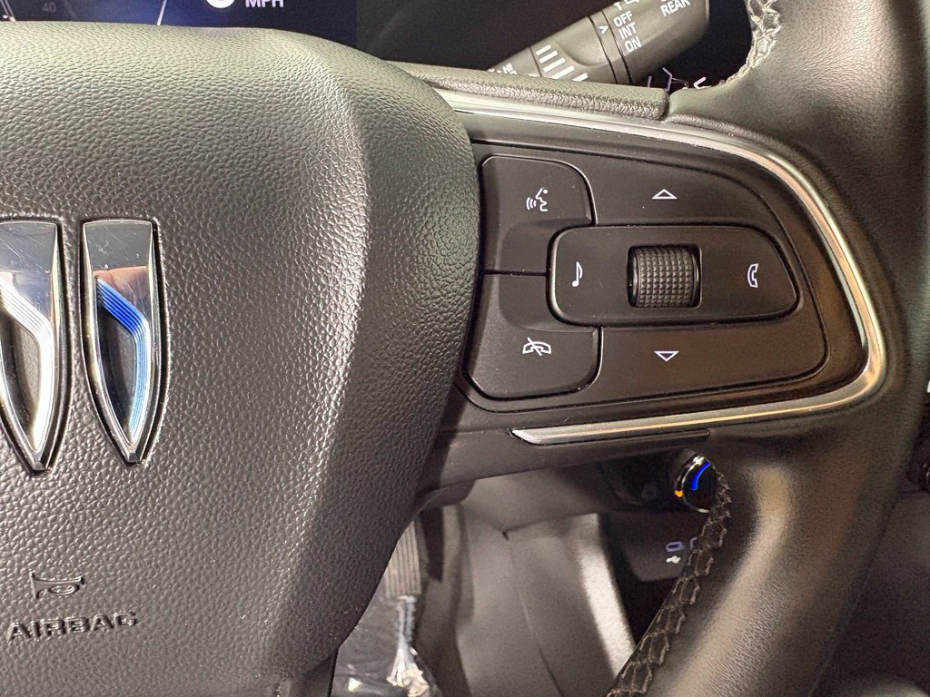 Used 2024 Buick Encore GX Sport Touring FWD image 25