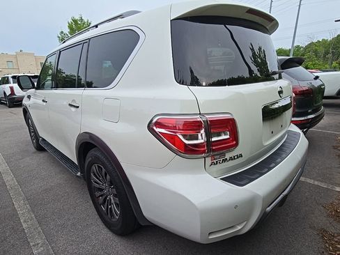 Used 2018 Nissan Armada Platinum w/ Captain Seat Package RWD image 5