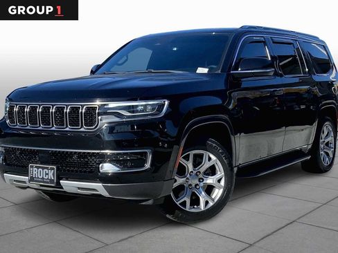 Used 2022 Jeep Wagoneer Series II image 1