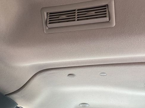 Used 2022 Chevrolet Express 3500 LS RWD image 10
