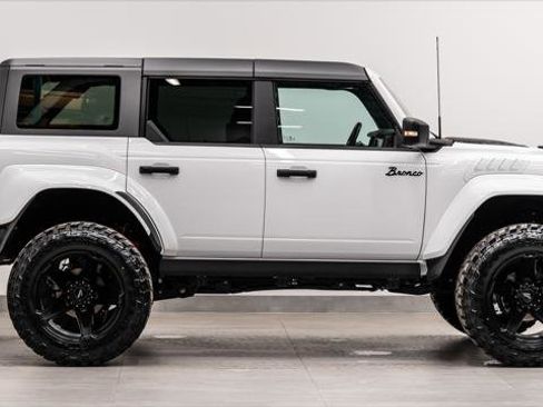 Used 2024 Ford Bronco Raptor image 7