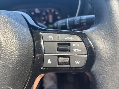 Used 2023 Honda Pilot Elite image 16