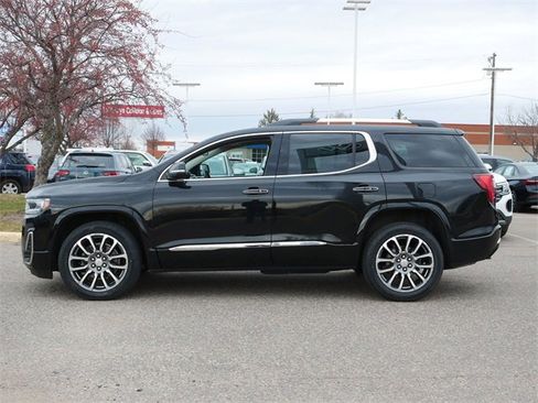 Used 2021 GMC Acadia Denali w/ Trailering Package image 4