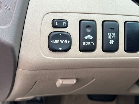 Used 2007 Toyota Highlander Limited image 29