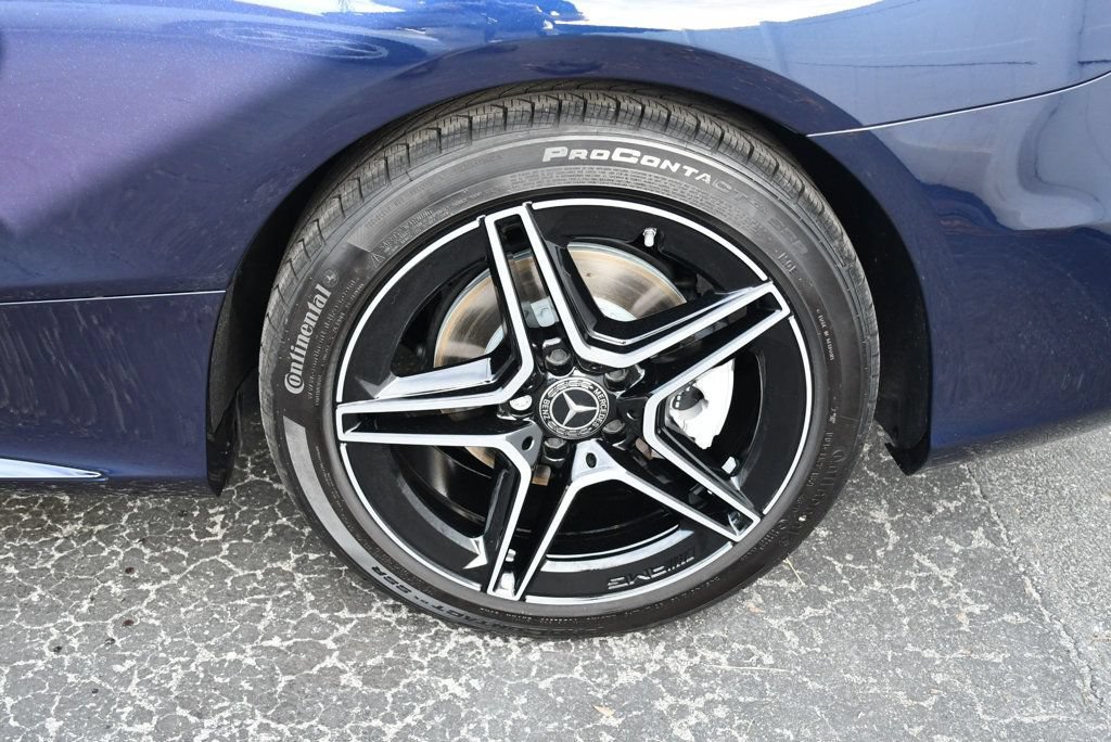 Used 2023 Mercedes-Benz C 300 Cabriolet w/ AMG Line image 11