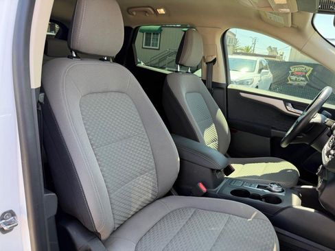 Used 2020 Ford Escape SE Sport FWD image 22