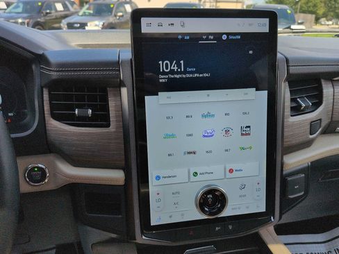 Certified 2022 Ford Expedition Limited AWD/4WD image 20