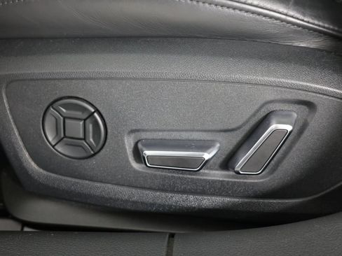 Used 2021 Audi RS 7 Sportback w/ Black Optic Package AWD/4WD image 25