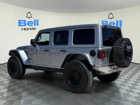 Used 2019 Jeep Wrangler Unlimited Rubicon AWD/4WD image 3