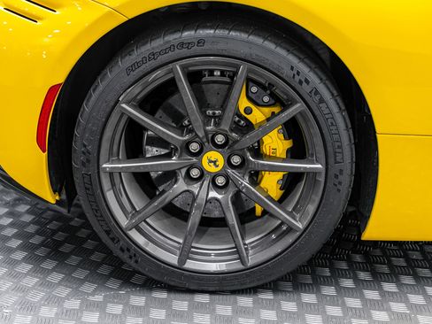 Certified 2022 Ferrari SF90 Stradale image 32