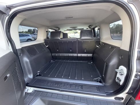 Used 2009 HUMMER H3 Luxury AWD/4WD image 20