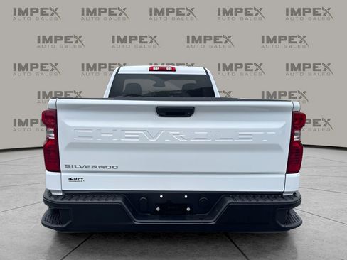 Used 2025 Chevrolet Silverado 1500 W/T image 4
