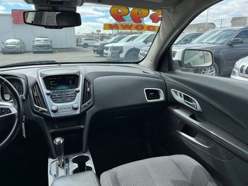 Used 2017 Chevrolet Equinox LT w/ Convenience Package image 33