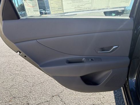 New 2026 Hyundai Elantra Blue image 21