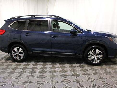 Used 2024 Subaru Ascent Premium AWD/4WD image 25