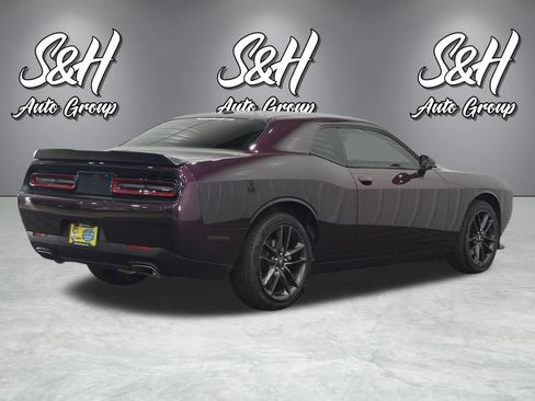 Used 2021 Dodge Challenger GT w/ Blacktop Package AWD/4WD image 18