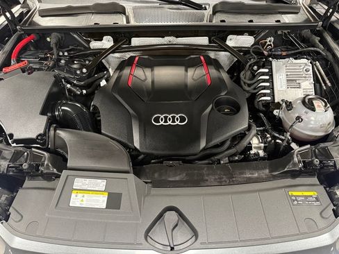 Used 2023 Audi SQ5 Premium Plus w/ Premium Plus Package AWD/4WD image 39