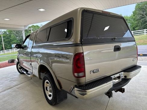 Used 2002 Ford F150 XLT AWD/4WD image 7
