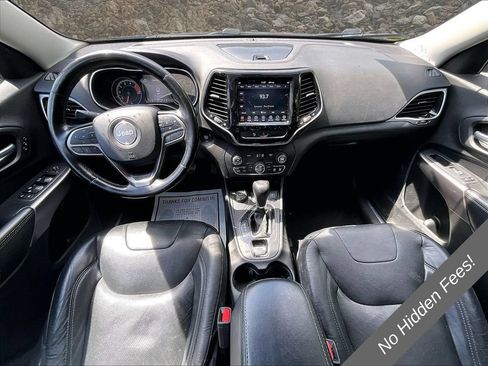 Used 2019 Jeep Cherokee Limited AWD/4WD image 13