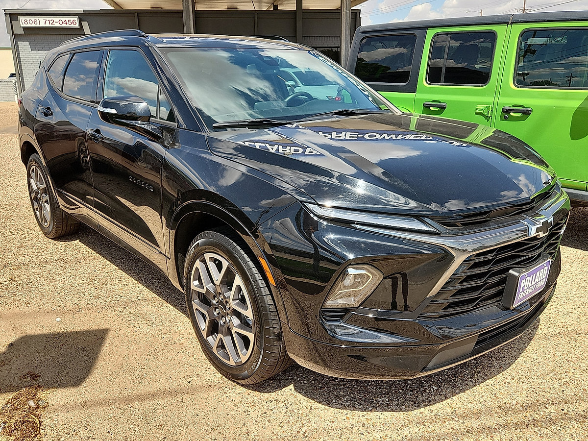 Used 2025 Chevrolet Blazer RS FWD image 4