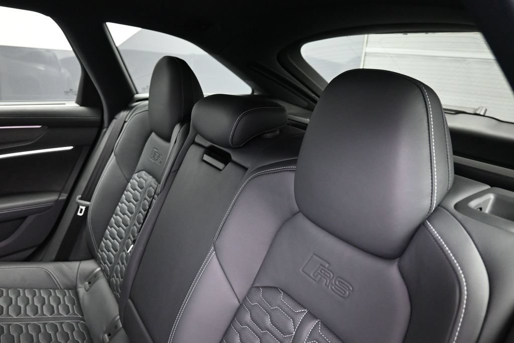 Used 2021 Audi RS 6 AWD/4WD image 26