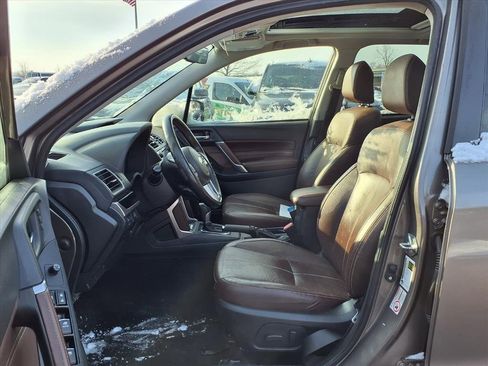 Used 2017 Subaru Forester 2.5i Touring image 14