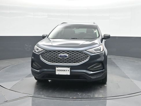 Used 2023 Ford Edge SE image 5