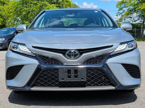 Certified 2019 Toyota Camry XSE FWD image 13