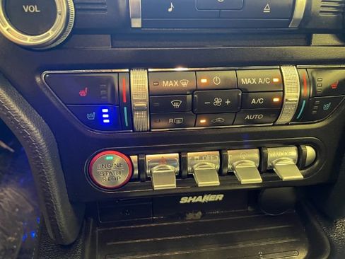 Used 2018 Ford Mustang Premium w/ Equipment Group 201A RWD image 22