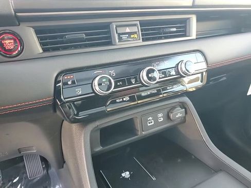 New 2025 Honda Pilot TrailSport image 15