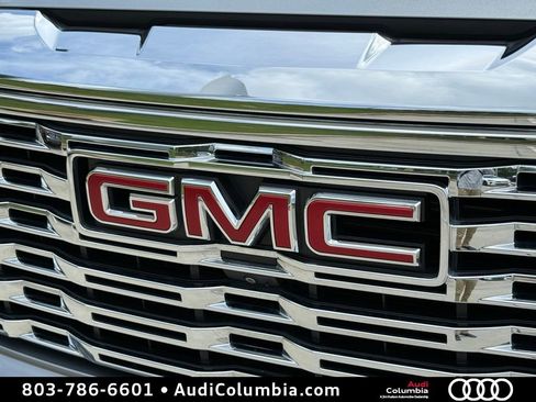 Used 2023 GMC Sierra 1500 Denali w/ Denali Reserve Package AWD/4WD image 7