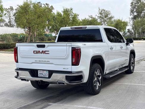 Used 2023 GMC Sierra 1500 SLT w/ SLT Premium Package AWD/4WD image 3