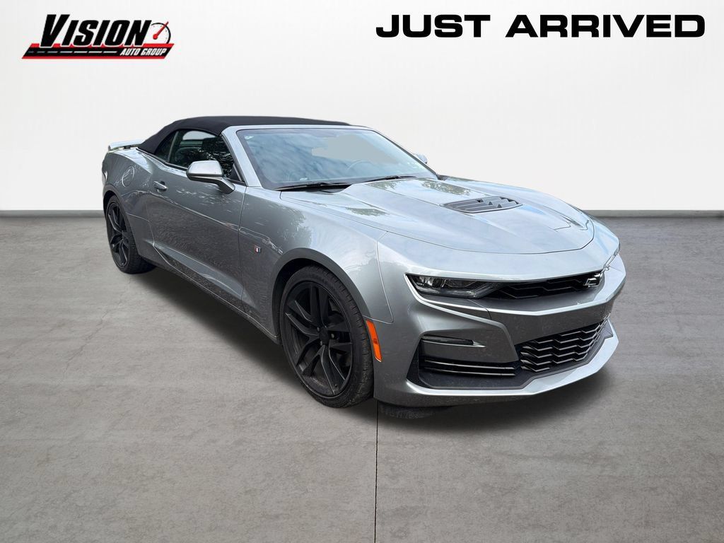 Used 2023 Chevrolet Camaro SS RWD image 3