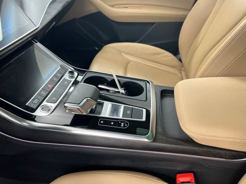 Used 2023 Audi Q8 Premium Plus w/ Premium Plus Package AWD/4WD image 15