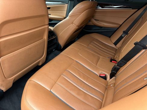 Used 2018 BMW 540i image 11