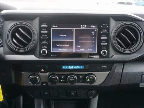 Used 2023 Toyota Tacoma SR image 9