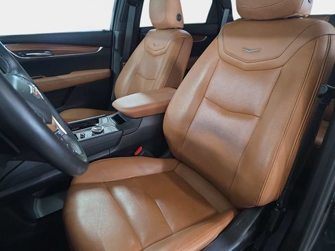 Used 2021 Cadillac XT5 Premium Luxury FWD image 17