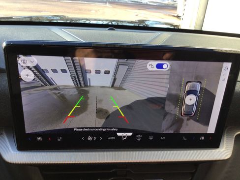 New 2026 Ford Explorer Tremor w/ Tremor Convenience Package image 16